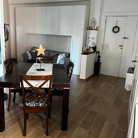 Casetta Romana Esterno foto