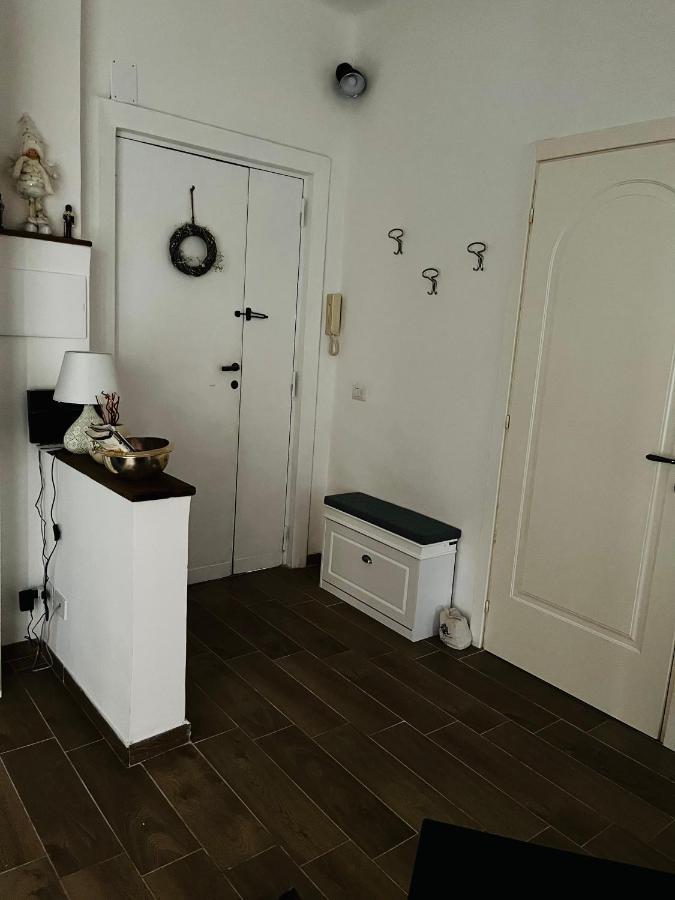 Casetta Romana Esterno foto